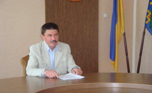 голова в білому